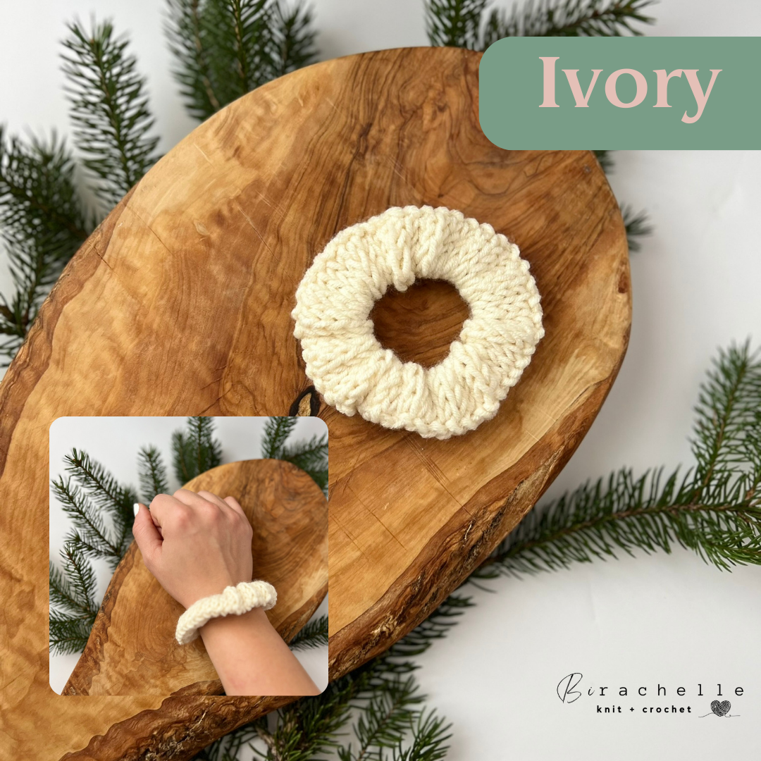 Knit Mini Scrunchie | Ivory